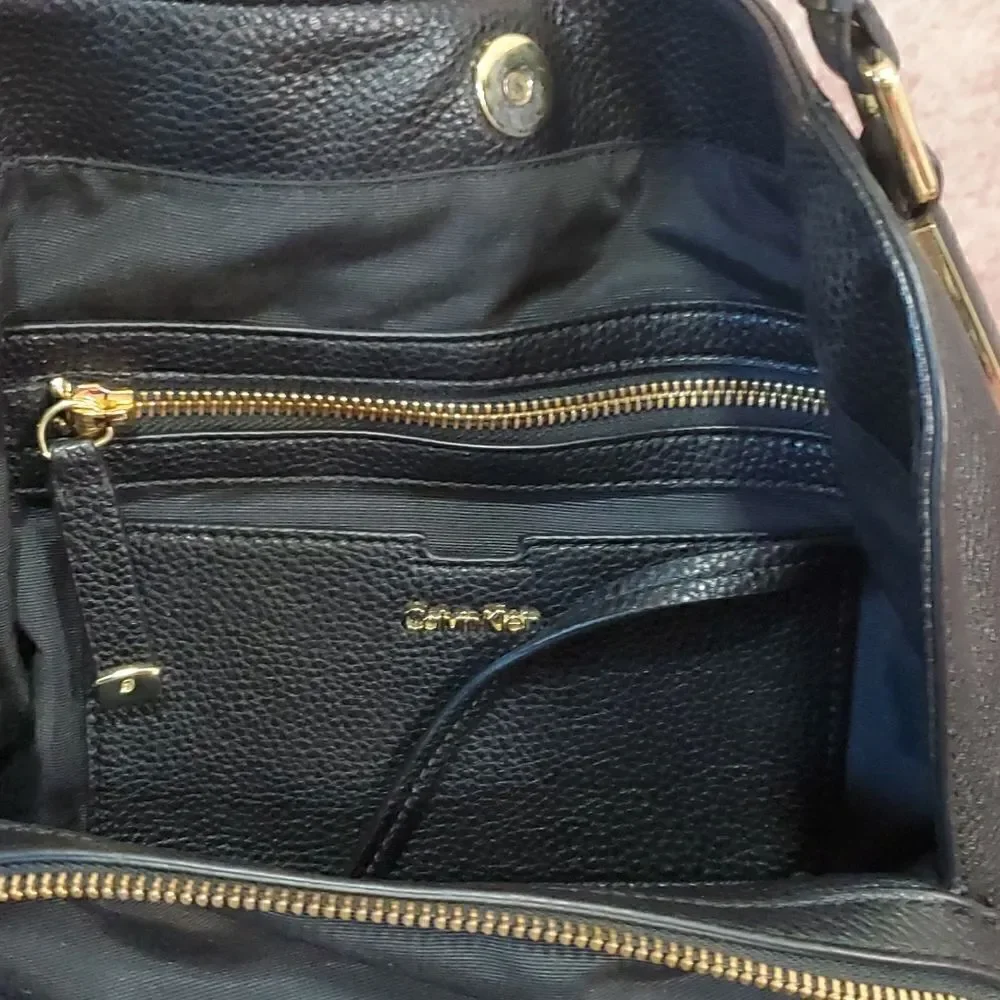 CALVIN KLEIN Black Leather Handbag‎